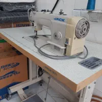 چرخ جک شرلی|چرخ خیاطی و ریسندگی|ربط, |دیوار