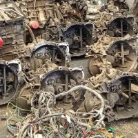 فروشنده انواع قطعات استوک ماشینهای ایرانی