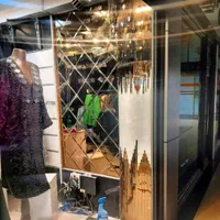 نصب و اجرای انواع شیشه اینه و طلق|خدمات پیشه و مهارت|تبریز, |دیوار