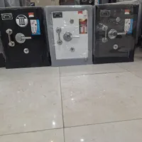 گاوصندوق گناوه|ابزارآلات|بندر گناوه, |دیوار