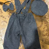 تعدادی لباس بچگانه ۱ تا ۲ سال