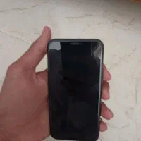 اپل iPhone X با حافظهٔ ۶۴ گیگابایت