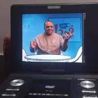 دی وی دی پلیر مانیتور دار|پخشکننده DVD و ویدیو|قم, شهید صیاد شیرازی|دیوار