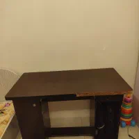 میز کامپیوتر و مطالعه