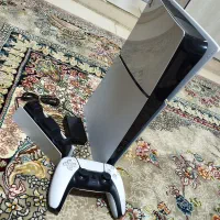 تک دسته به همراه یک شارژر دسته اورجینال PS5 SLIM