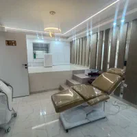 اجاره ۱۴۵متری ۴خواب فوق شیک جهت آرایشگاه زنانه|اجارهٔ دفتر کار، اتاق اداری، مطب|ایلام, |دیوار