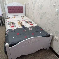 تخت تک نفره درحدنوباتشگ یکسال نمیشه خریدم|تخت و سرویس خواب|بندر ماهشهر, |دیوار