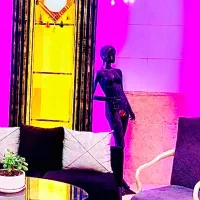 ۶ عدد مانکن مغازه مشکی شاین خاص و چوبکار