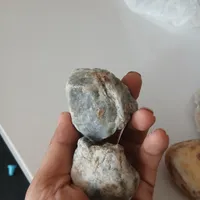 سنگ نیمه قیمتی
