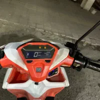 کلیک150|موتورسیکلت|رشت, پل تالشان|دیوار