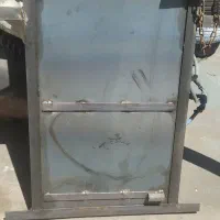 درب آهنی آب