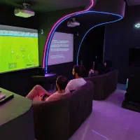 گیم سنتر، بازی با شبیه ساز رانندگی