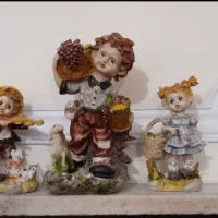 سه مجسمه ی خارجی قدیمی