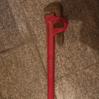 آچار شلاقی و کمان اره