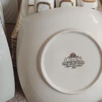 سرویس چینی ۱۸نفره مربع|ظروف سرو و پذیرایی|قرچک, میرزائی شمالی|دیوار