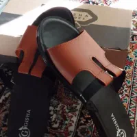 یک جفت دمپایی|کیف، کفش، کمربند|ساوه, |دیوار