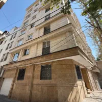 آپارتمان-دوخوابه-زیر-قیمت-مالک-پول-لازم