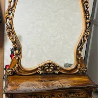 کنسول میزدراور با آیینه بزرگ درحد