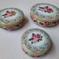 ست سه تایی ظرف فلزی گلدار