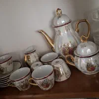 ست فنجان ونعلبکی ۱۷ پارچه