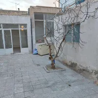 اجاره.انبار.مجرد|اجارهٔ خانه و ویلا|اصفهان, همت‌آباد|دیوار
