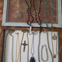 یه سری گردنبند دستبند سنگ بابا قوری اصلی