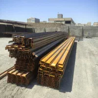 تیر آهن ۱۴ یزد فروشی ۳۳ شاخه