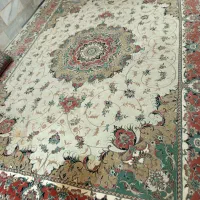 جفت فرش دوازده متری سالم فقط نیاز به شستشو دارد