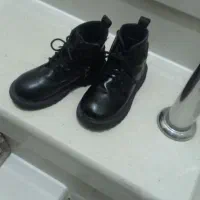 کفش نو فقط دوبار پوشیده شده