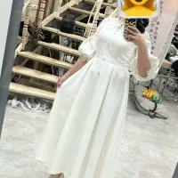 لباس سفید عروسکی|لباس|الیگودرز, |دیوار