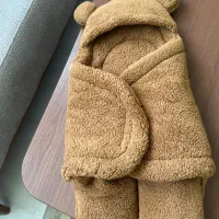 قنداق پادار و لحاف تشک و بالش مسافرتی