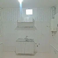 آپارتمان-65متر-نقلی-تمیز-آریاشهر