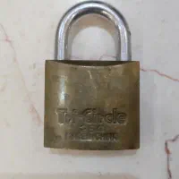 قفل برنجی و فلزی