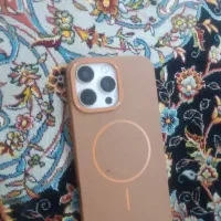 ایفون ۱۶پرومکس طرح ال وای امارات تحفیف پای معامله