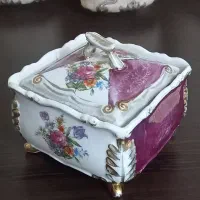 ظروف چینی گلسرخی