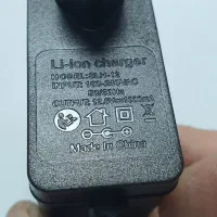 شارژر ۱۲ ولت باطری لیتیومی و پولیمری اسباب بازی|اسباب‌‌بازی|تهران, جمهوری|دیوار