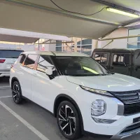 اوتلندر 2023 (ژاپن ) موجود پشت فنس انزلی