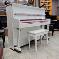 آکوستیک در گالری پیانو ژوان،،نقد و اقساط