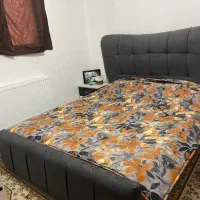 تخت دونفره