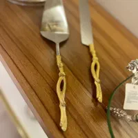 کیک خوری و سالاد خوری