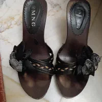 دمپایی روفرشی