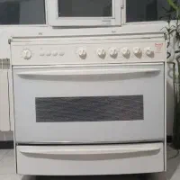 یک دستگاه اجاق گاز ۵ شعله فردار تکنو گاز