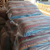 تولیدی پشتی و بالش جاجیمی|مبلمان خانگی و میز عسلی|رشت, گلسار|دیوار