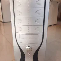 کامپیوتر گیگا کامل