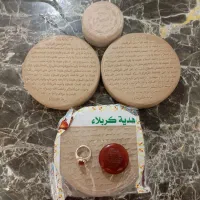 سیمکارت و مهر انگشتر و گوشی و سکه