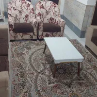 مبل تمیز بدون پارگی|مبلمان خانگی و میز عسلی|قم, چهل درخت‎|دیوار