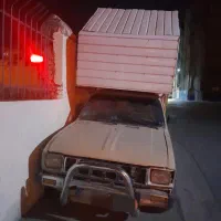 وانت تویوتا ژاپن.  هایلوکس مدل 1982