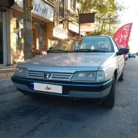 پژو ۴۰۵ نقره ای