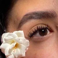 اکستنشن مژه ۴۰۰