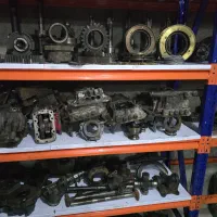 لوازم جرثقیل نیسان میتسوبیشی هینو ایسوزو